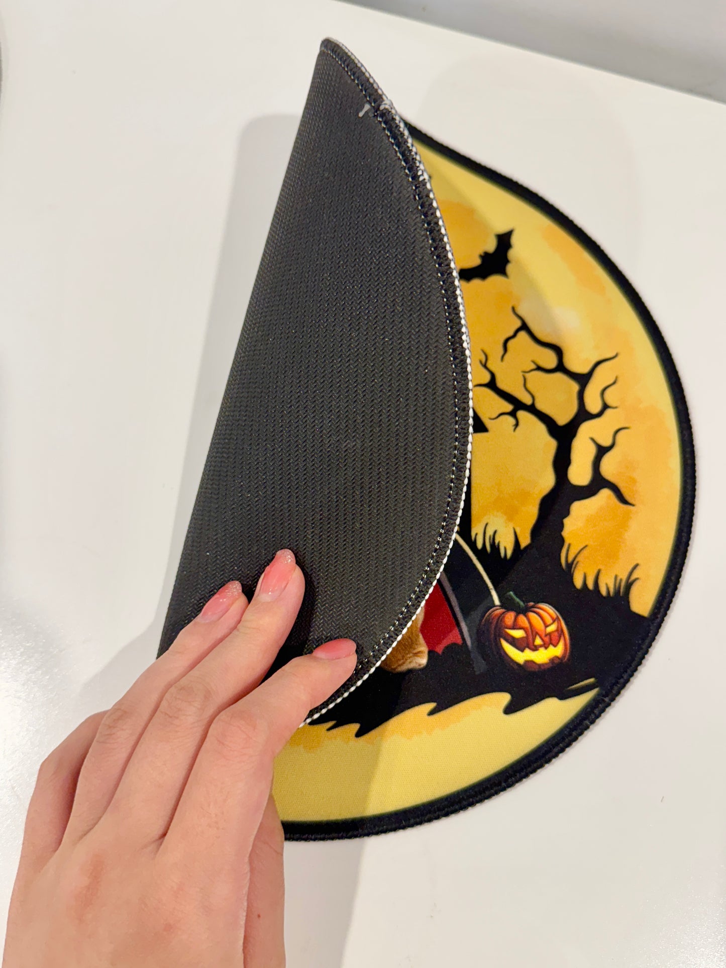 Eggiecula Mouse Pad/ Table mat