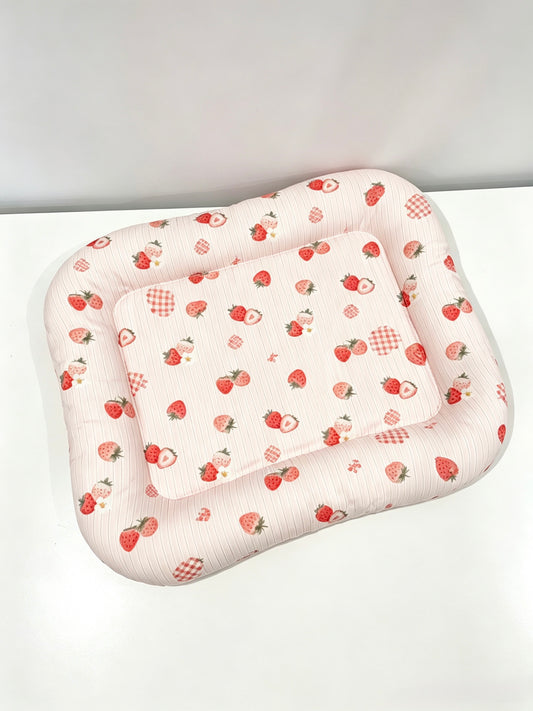 Small strawberry bunny bed