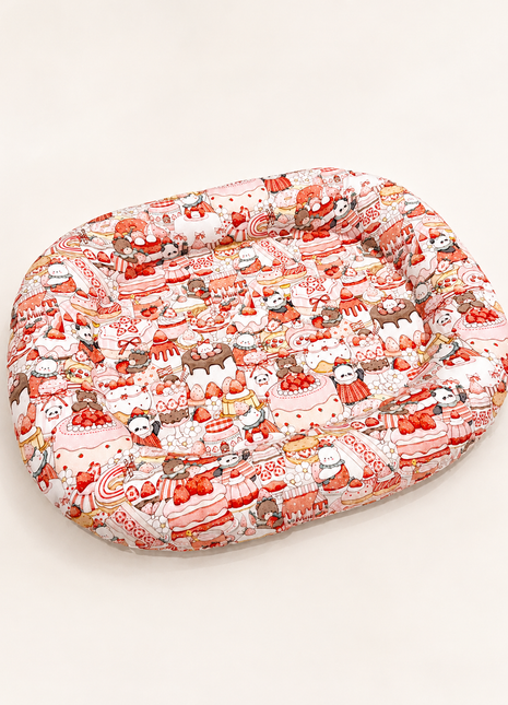 Strawberry cake bunny bed, Large