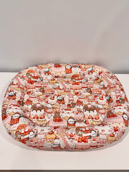Strawberry cake bunny bed, Large
