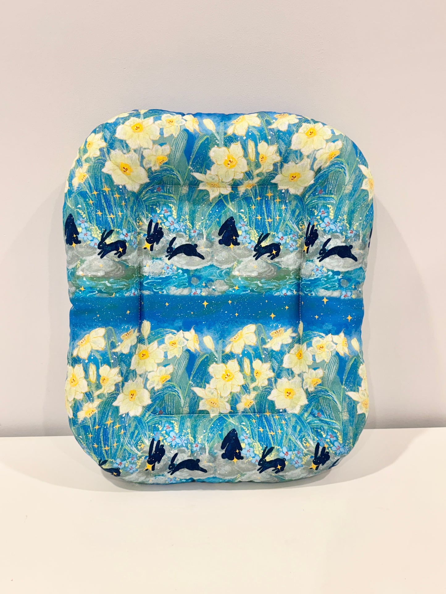 Running bunny bunny Bed, Rectangle Small