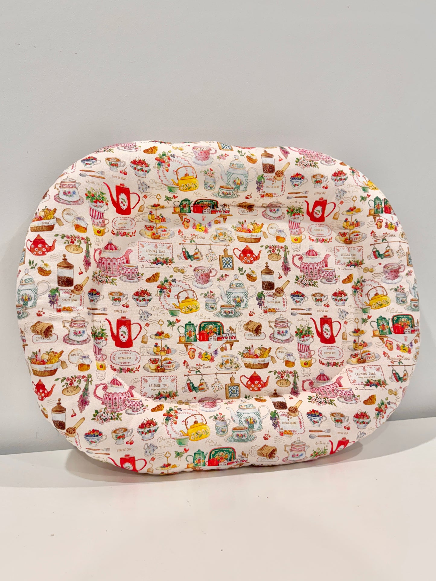 Afternoon tea bunny bed, Large
