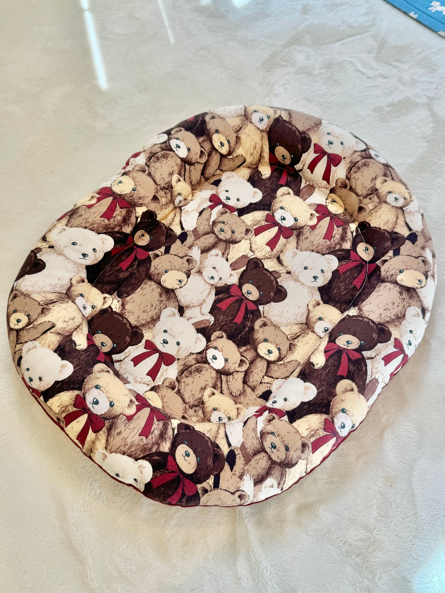 Teddy Bear Oval Large bunny Bed